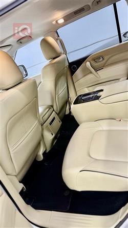 إنفينيتي QX80